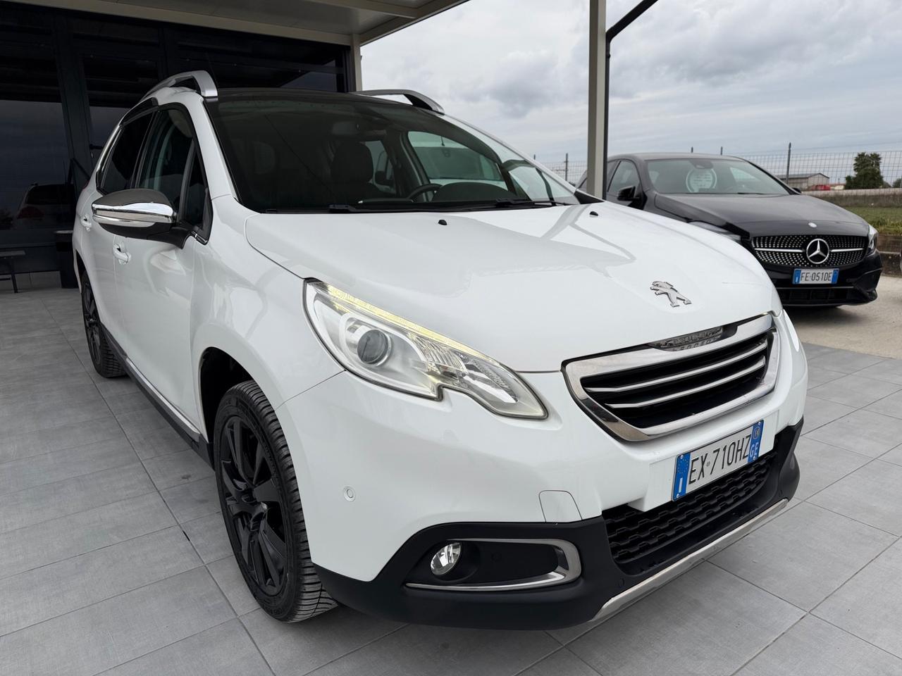 Peugeot 2008 1.6 e-HDi 115 CV Stop&Start Allure