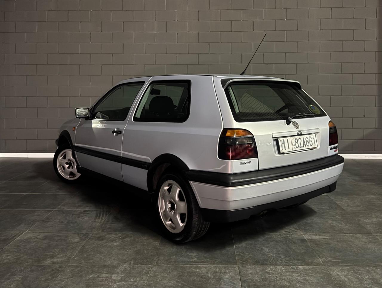 Volkswagen Golf GTI 2.0 16V ASI ORO E CRS