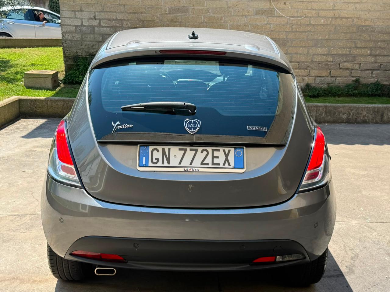 Lancia Ypsilon 1.0 FireFly 5 porte S&S Hybrid Gold