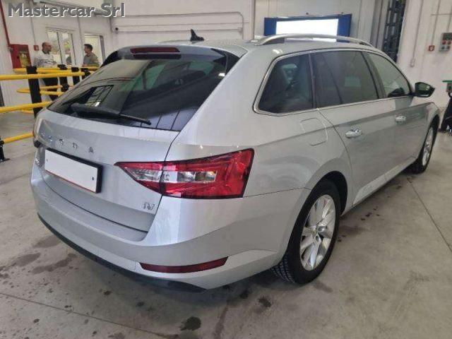 SKODA Superb Superb Wagon iV 1.4 tsi phev Style dsg - GC432JM