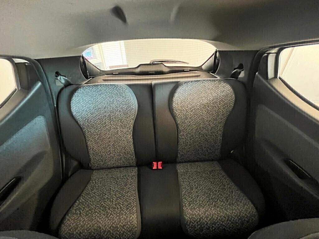 Lancia Ypsilon 0.9 YwinAir Metano Ecochic Elefantino 85 Cv 5p