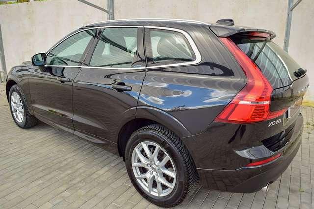 Volvo XC60 2.0 B4 Mhev AWD Geartronic 197 cv Business Plus