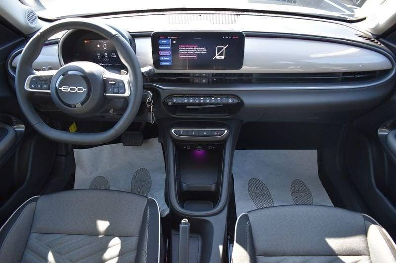FIAT 600 1.2 MHEV 100cv