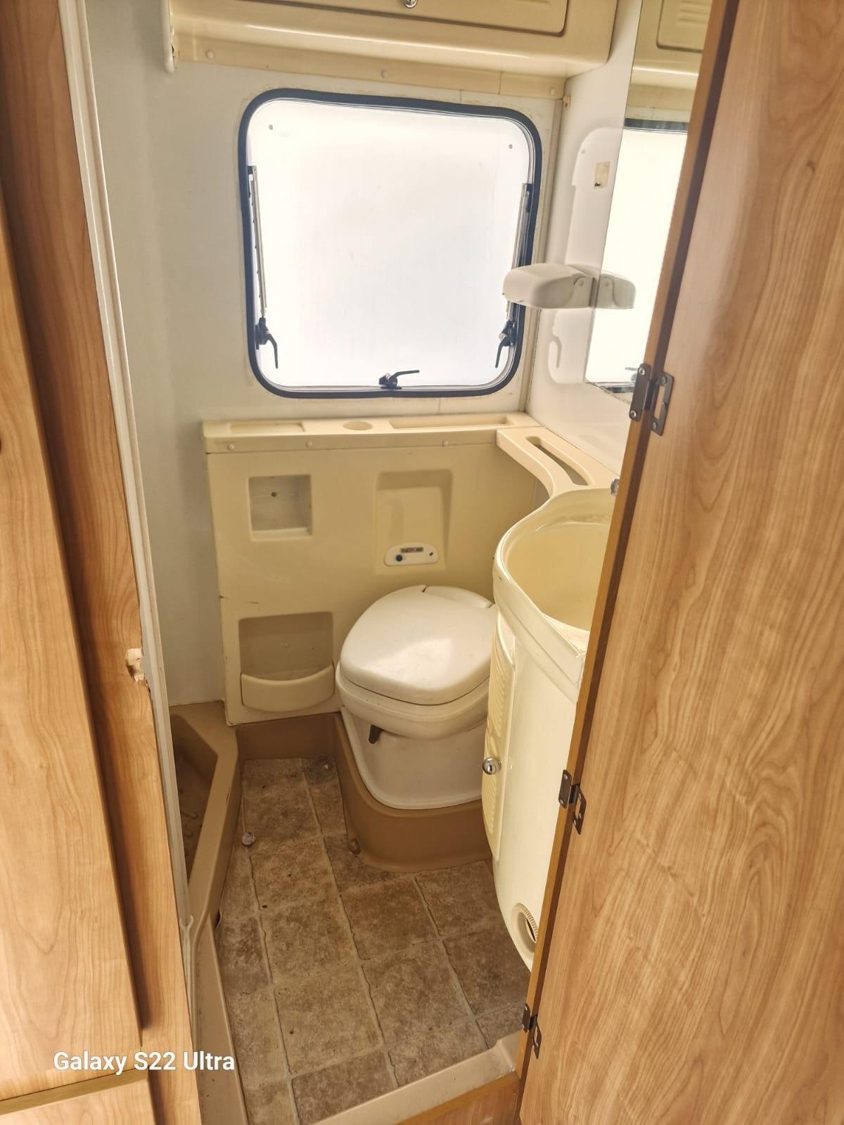 Rimor europeo MANSARDATO del 2004 in saldo 940