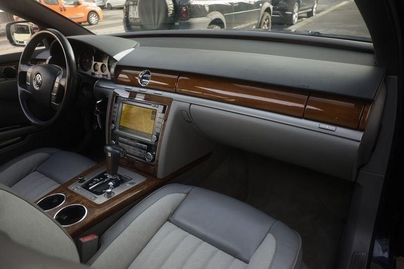 Volkswagen Phaeton Volkswagen Phaeton 3.0/240 V6 TDI DPF 4mot. tip. 5 posti Unicoproprietario