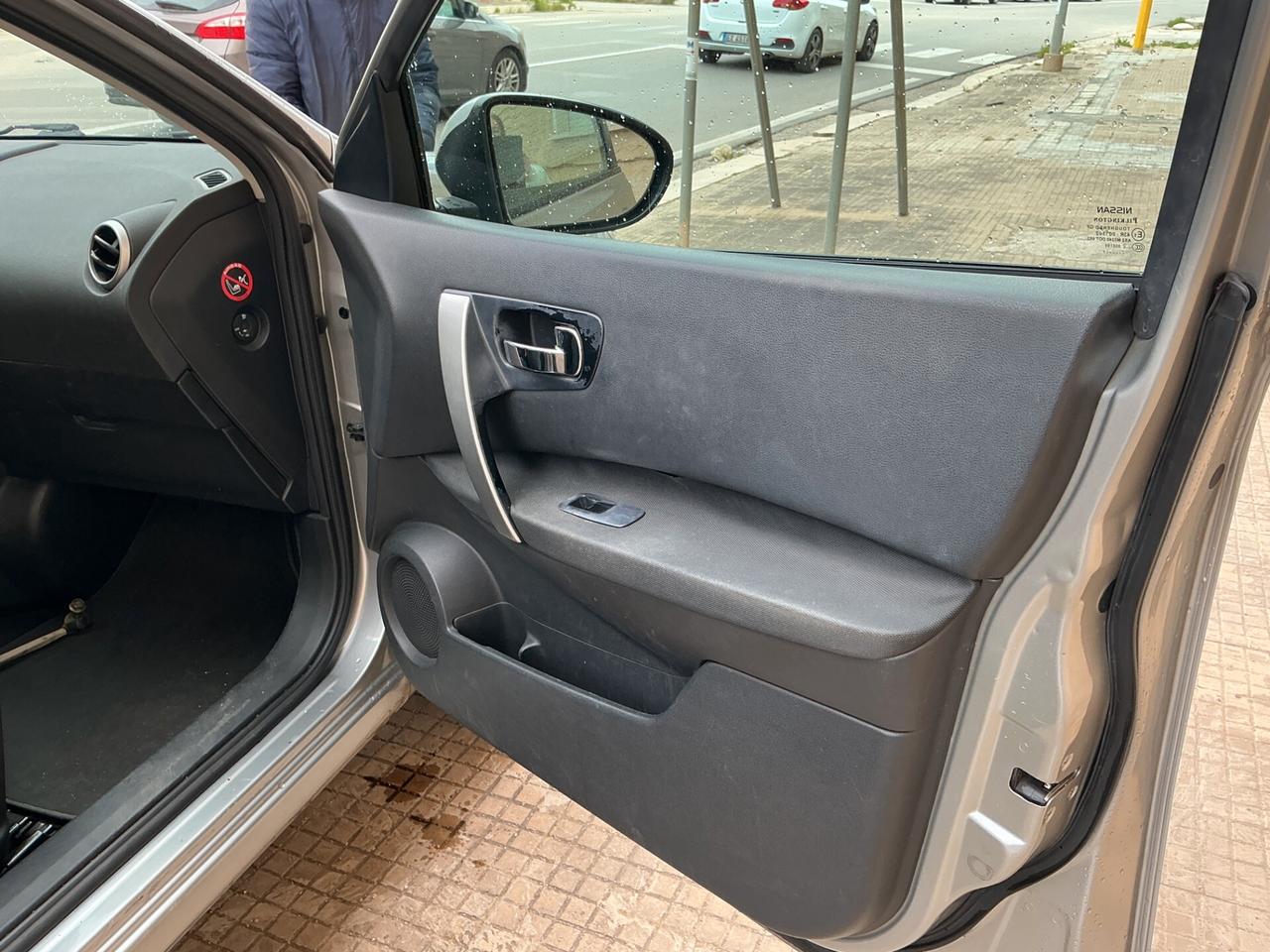 Nissan Qashqai 2.0 dCi DPF n-tec