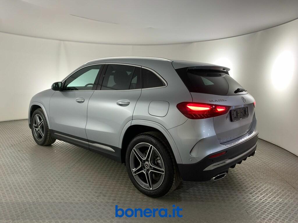 Mercedes GLA 250 250 e Plug-In-Hybrid AMG Line Advanced Plus 8G-DCT