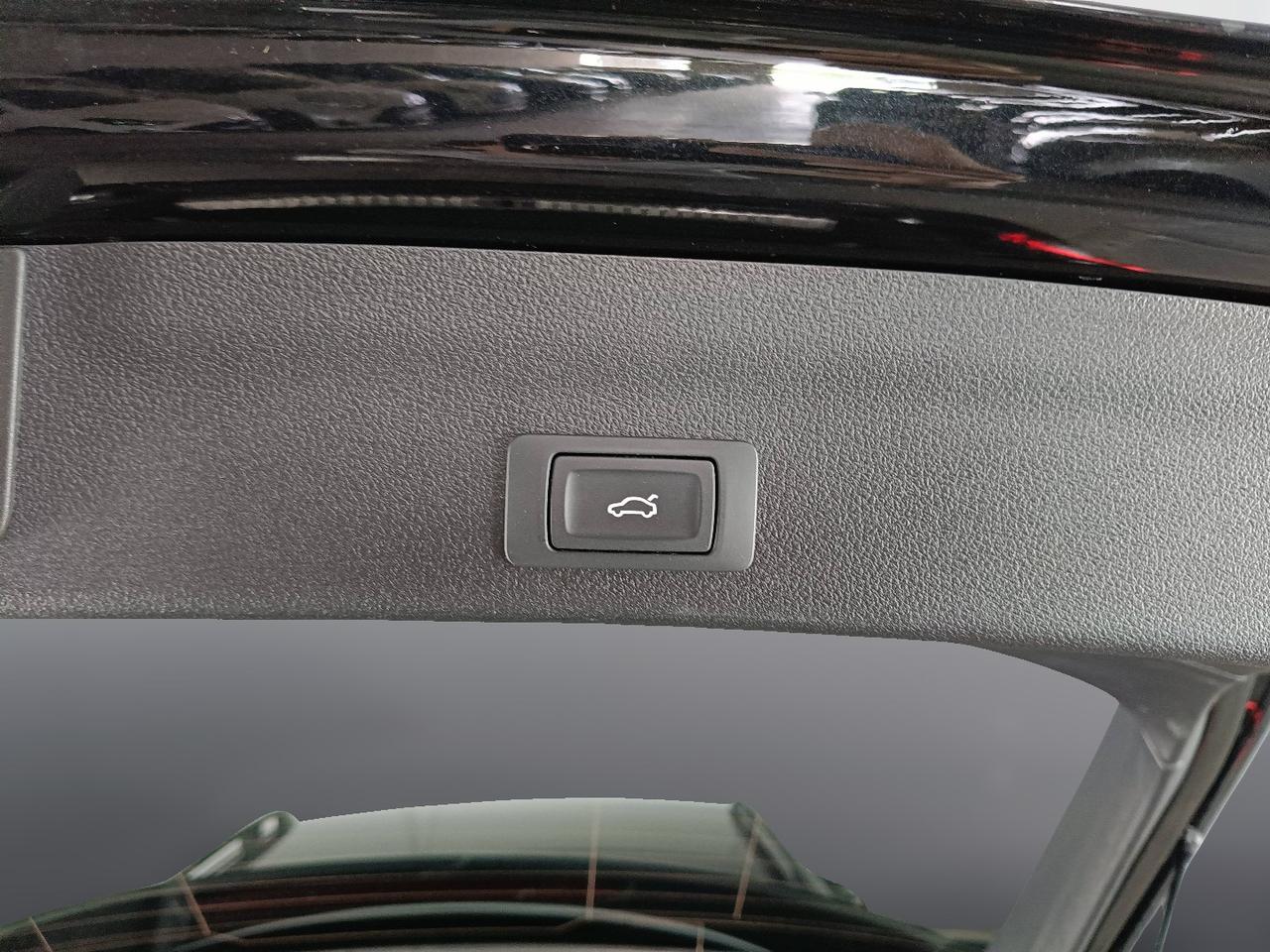AUDI A6 V 2019 Allroad - A6 Allroad 40 2.0 tdi mhev 12V Evolution quattro 204cv s-tro