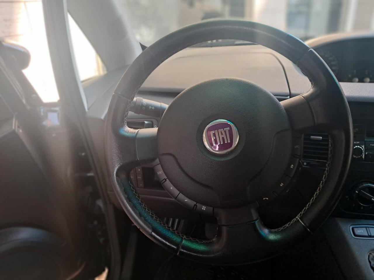 Fiat Idea 1.3 Multijet 16V 90 CV BlackEnergy-Euro3690