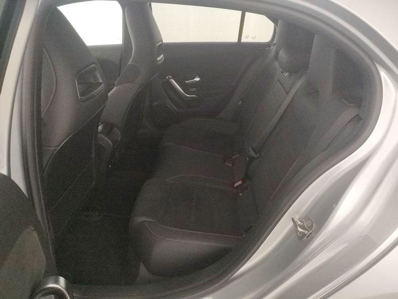 Mercedes-Benz Classe A A 180 d AMG Line Advanced Plus auto