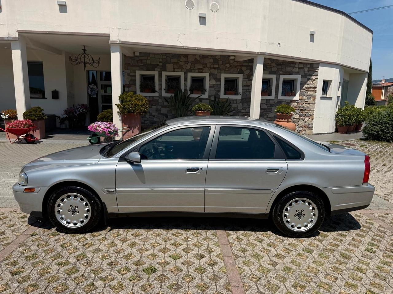 Volvo S80 2.4i 20V cat Arctica
