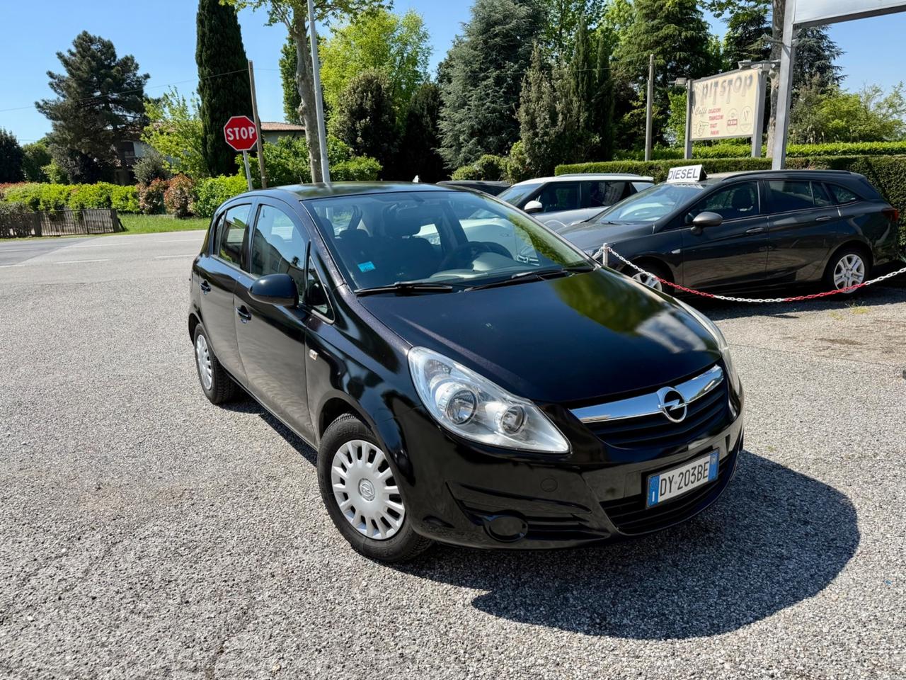 Opel Corsa 1.2 5 porte Ok Neopatentati