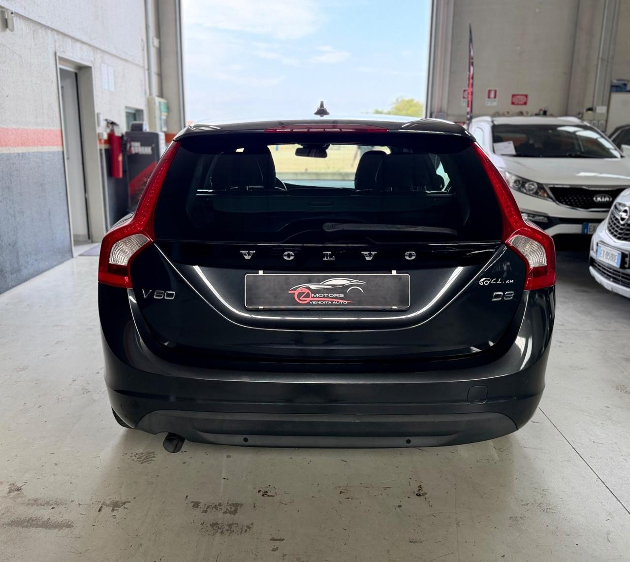 Volvo V60 D3 Geartronic Summum