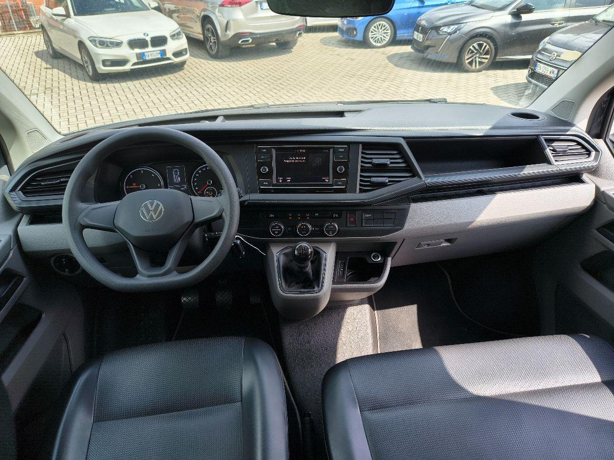 VOLKSWAGEN - Caravelle 9 posti 2.0 TDI