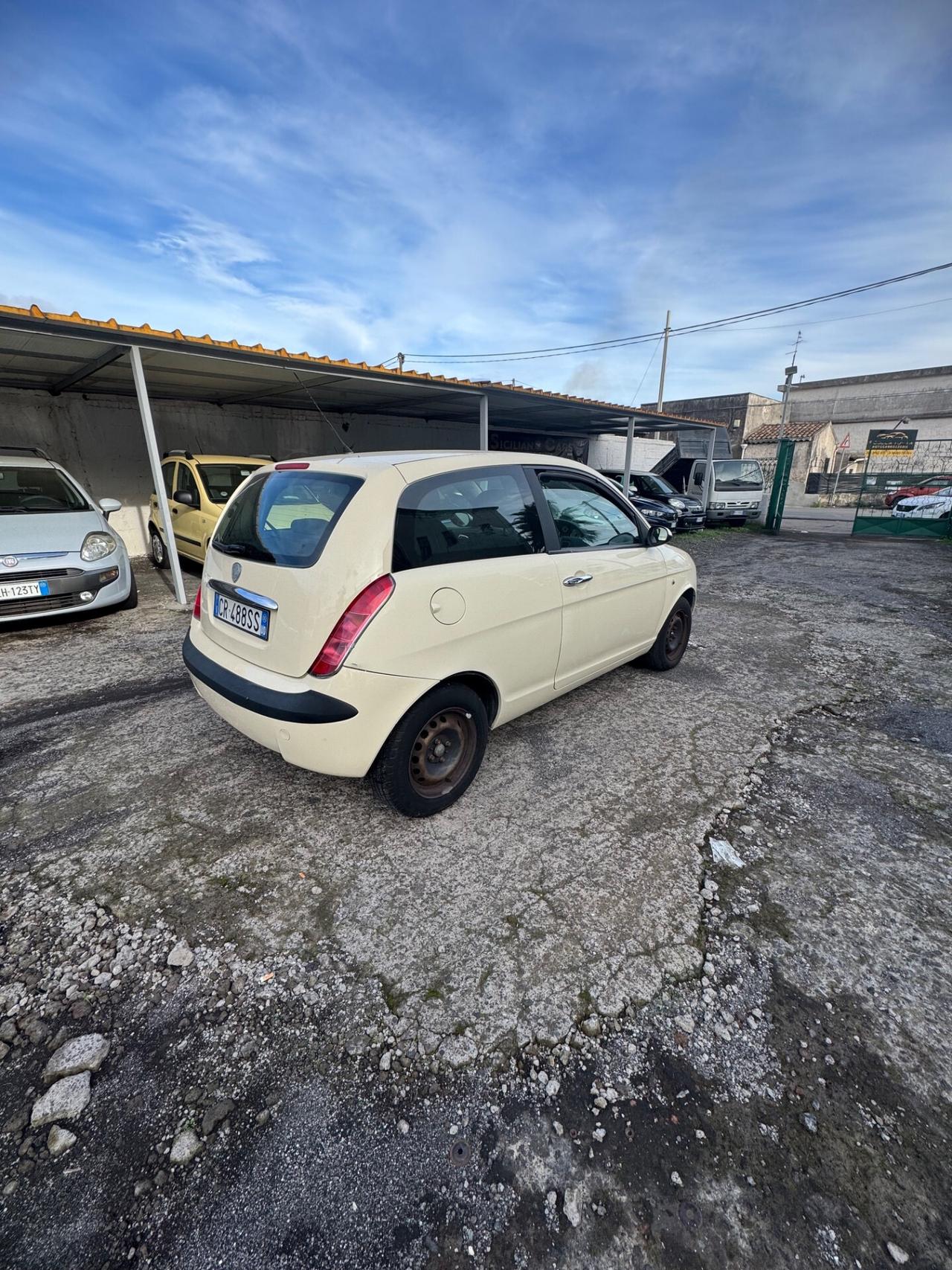 Lancia Ypsilon 1.2 16V Oro ANNO 2005
