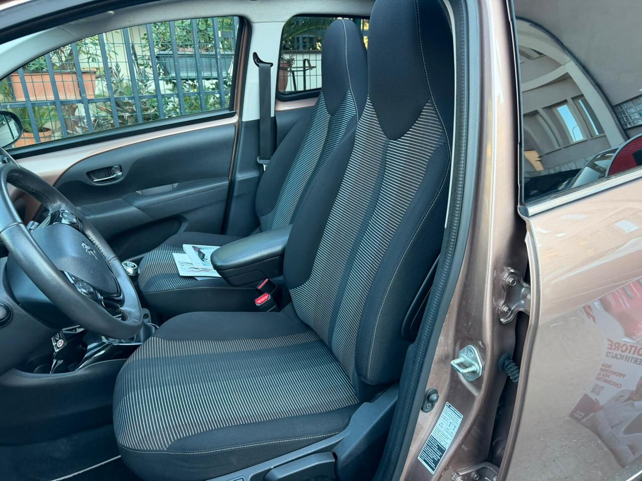 Peugeot 108 VTi 68 5 porte Active TOP!