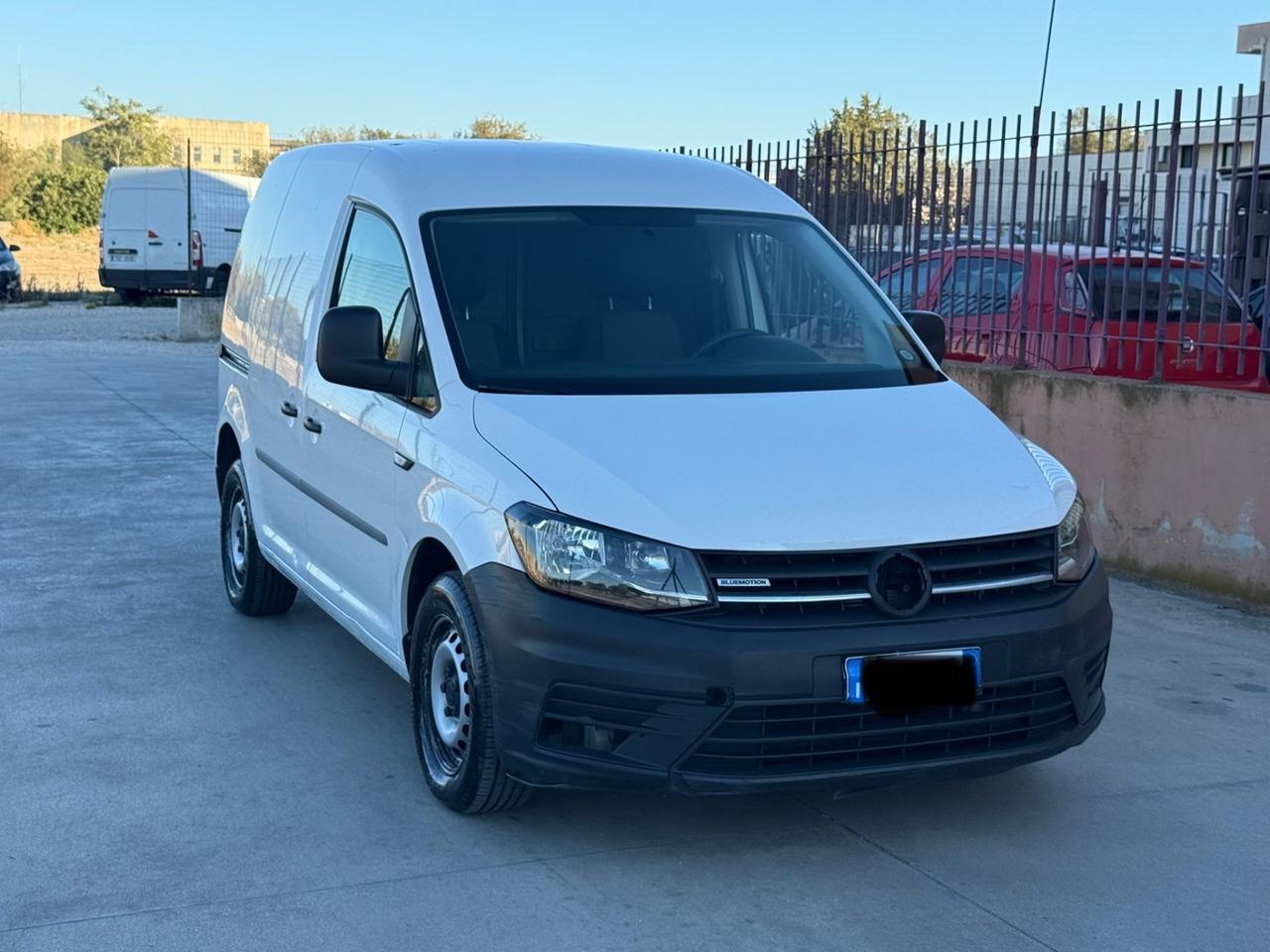 Volkswagen Caddy 1.4 TGI Furgone Business