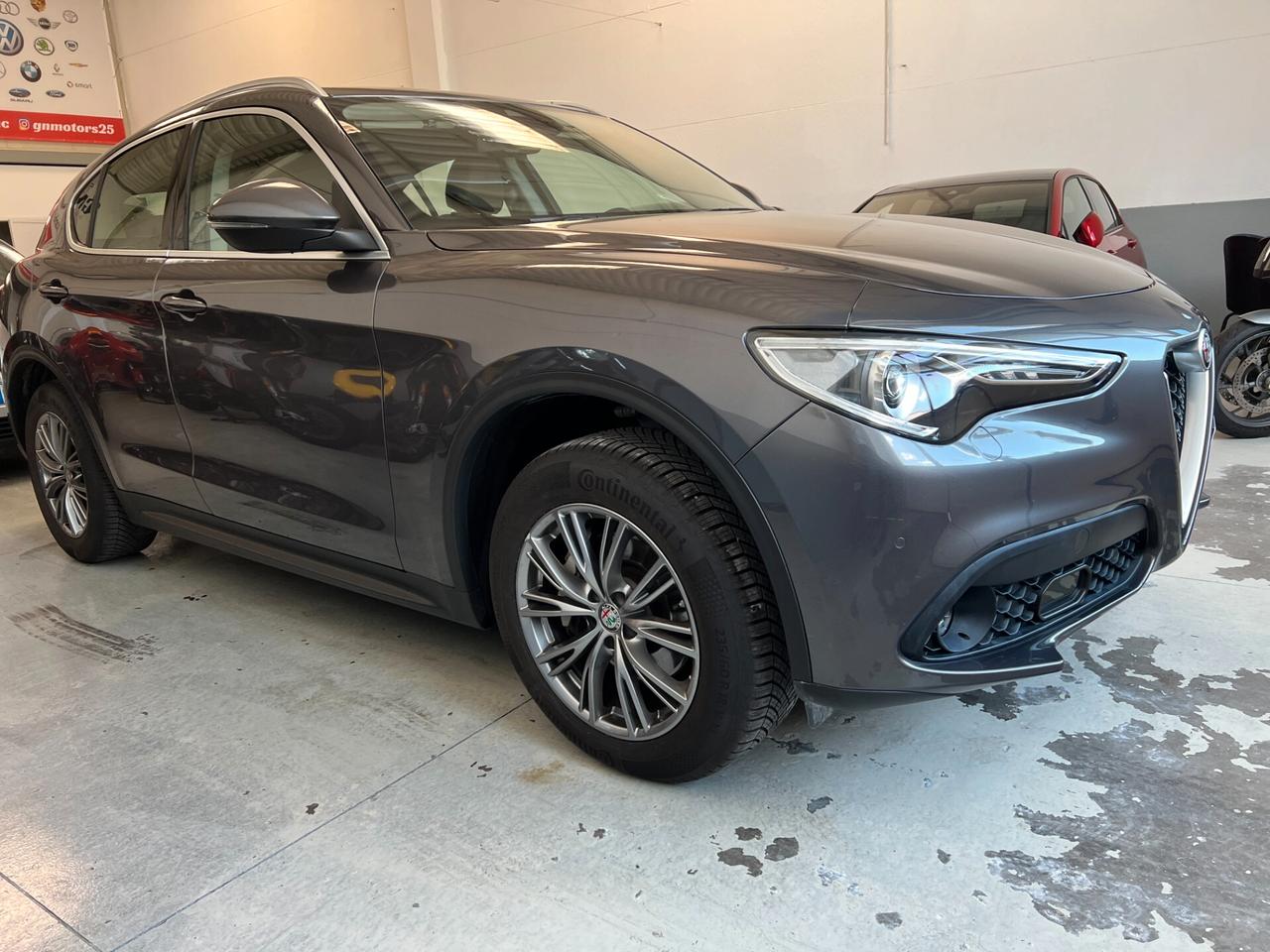 Alfa Romeo Stelvio 2.2 Turbodiesel 210 CV AT8 Q4 Super