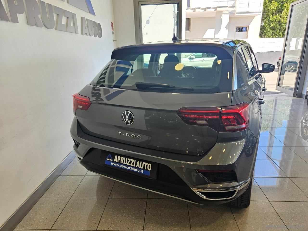 VOLKSWAGEN T-Roc 2.0 TDI 150 CV DSG Sport BMT