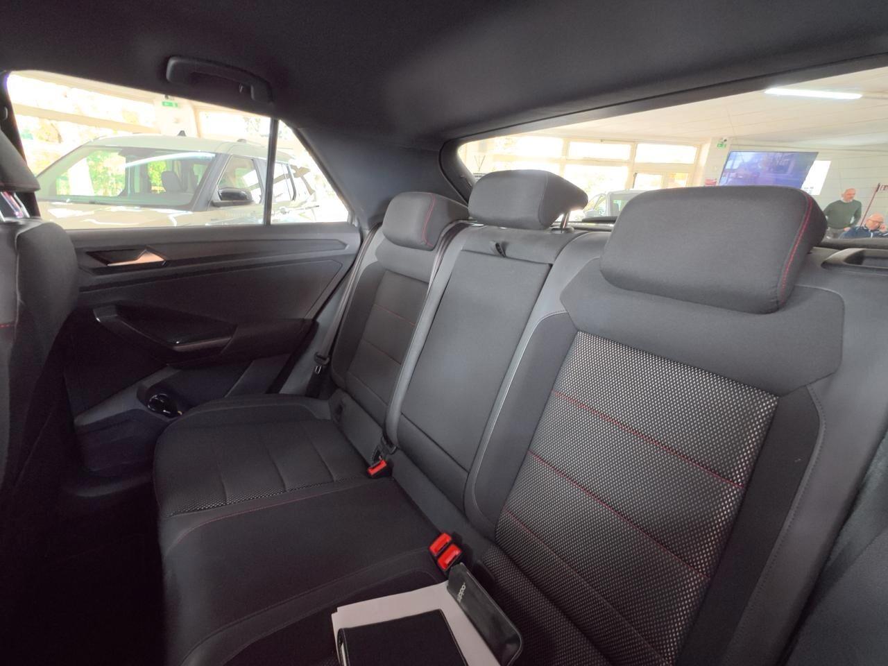 Volkswagen T-Roc 1.5 TSI ACT DSG R-line BlueMotion Technology