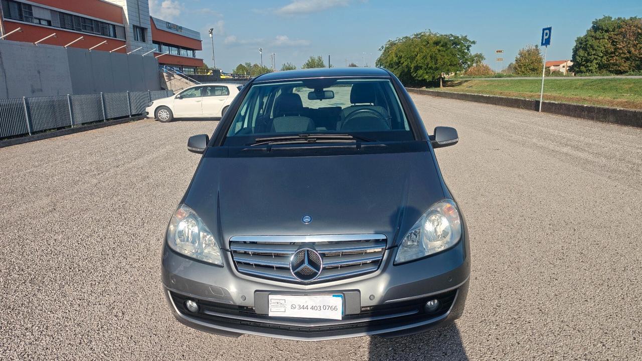 Mercedes A160 Benzina – Tagliandata, Gomme Nuove, Garanzia 12 Mesi
