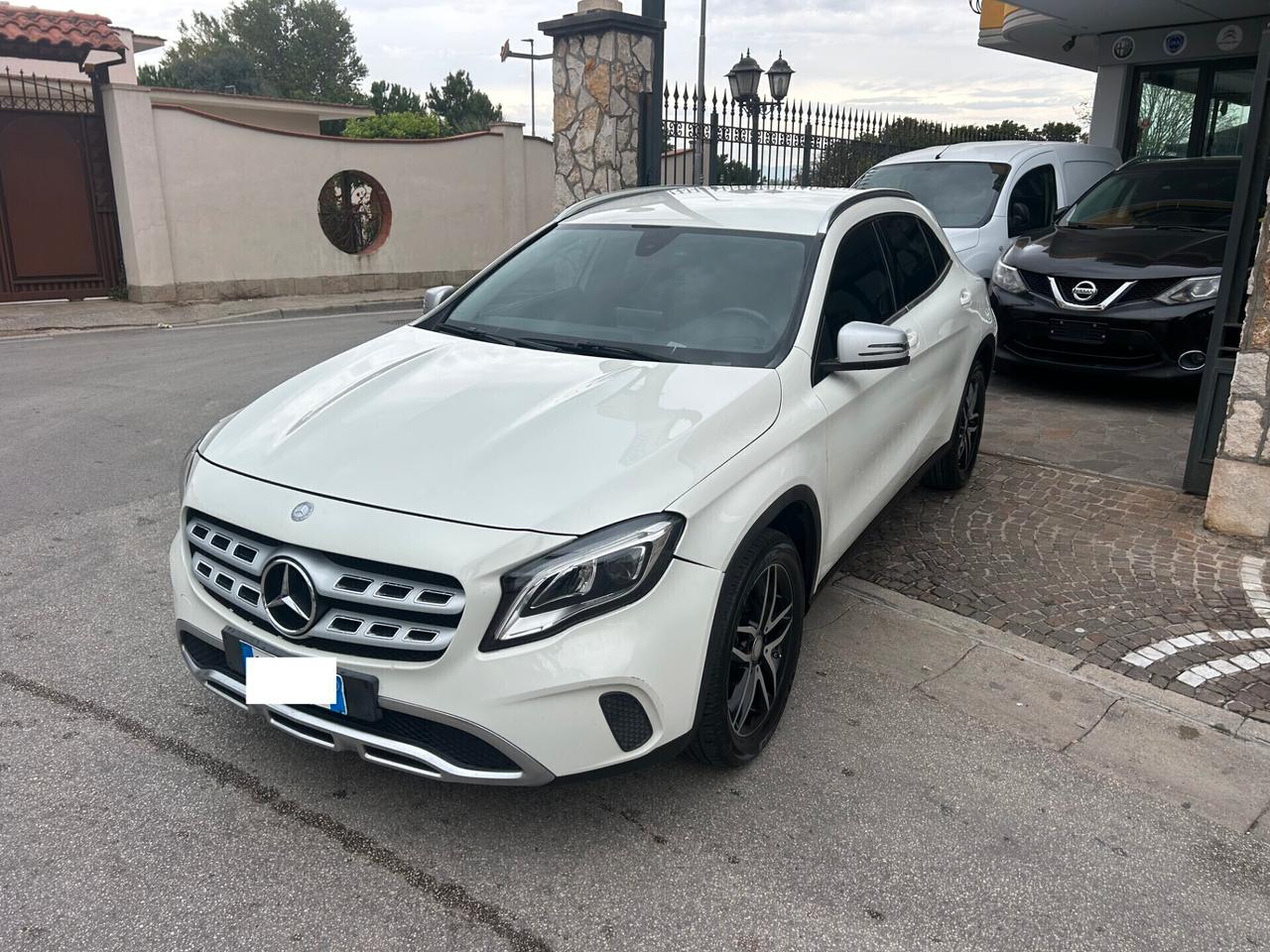 Mercedes-benz GLA 220 d Automatic Premium
