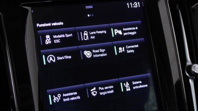 VOLVO XC60 D4 AWD Geartronic Inscription