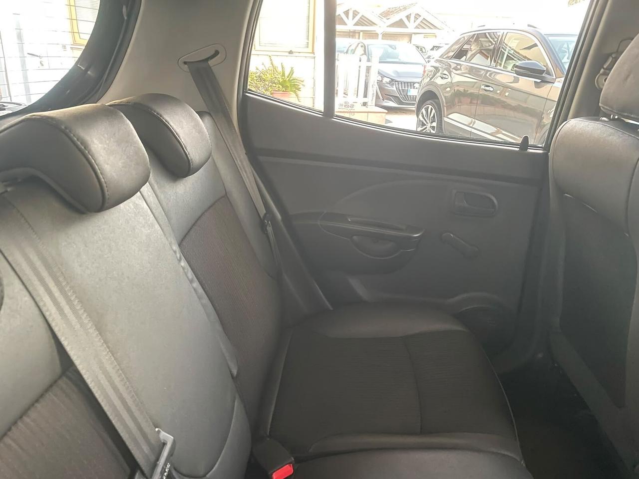 Kia Picanto 1.0