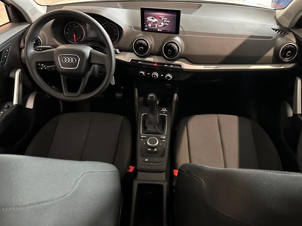 Audi Q2 30 TFSI S line Edition