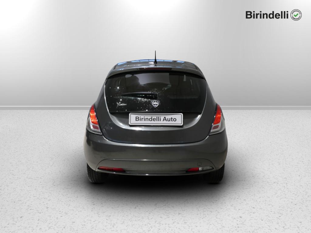 LANCIA Ypsilon 3ª serie - Ypsilon 1.2 69 CV 5 porte Silver