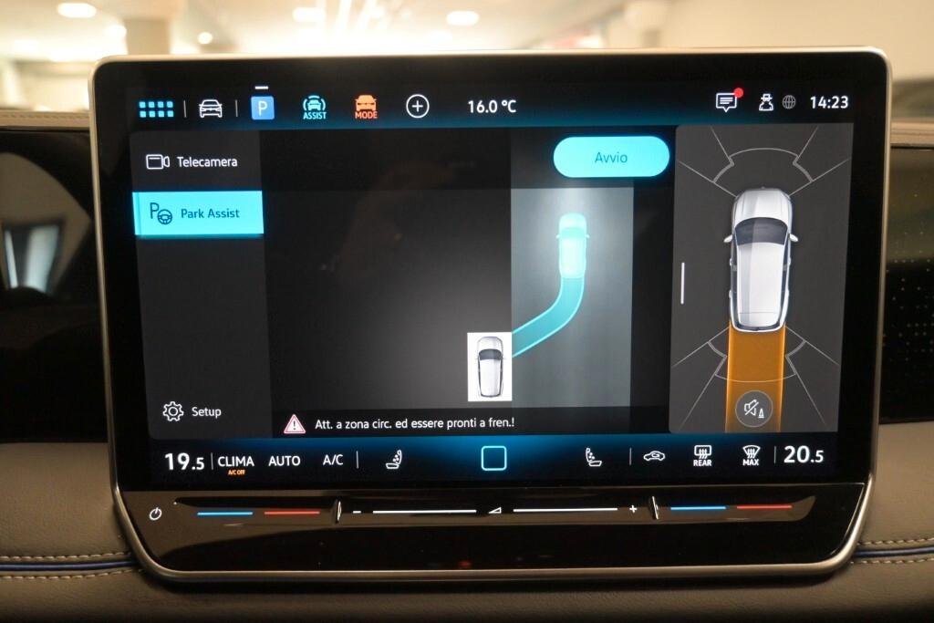 VOLKSWAGEN TIGUAN NEW 2.0 TDI 150CV DSG SCR R LINE ( FARI IQ LIGHT - ADAPTIVE CRUISE - AMBIENT LIGHT - DIGITAL COCKPIT - APP CONNECT - PARK ASSIST - TELECAMERA POST. - CERCHI 19 )