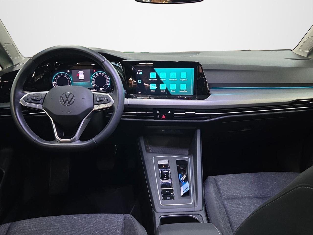 Volkswagen Golf 1.0 eTSI EVO DSG Life