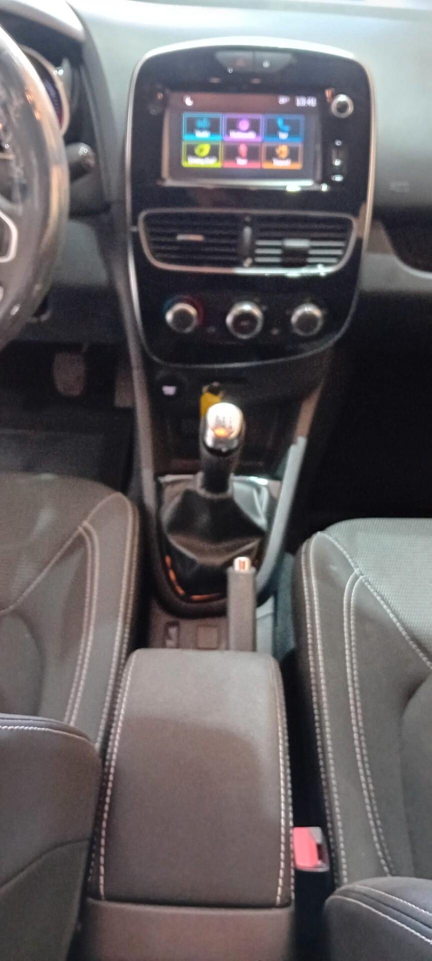 Renault Clio TCe 12V 90CV Start&Stop 5 porte Energy Intens