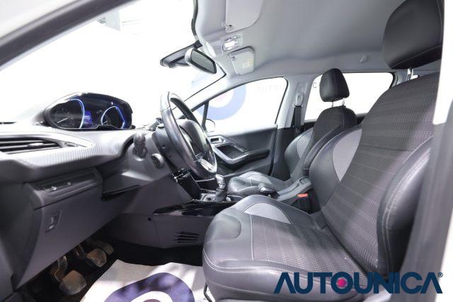 PEUGEOT 2008 1.2 PURETECH 82 S&S ALLURE NEOPATENTATI