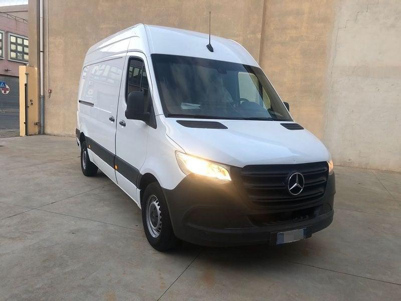 Mercedes-Benz Sprinter T37/35 316 CDI RWD Cabinato