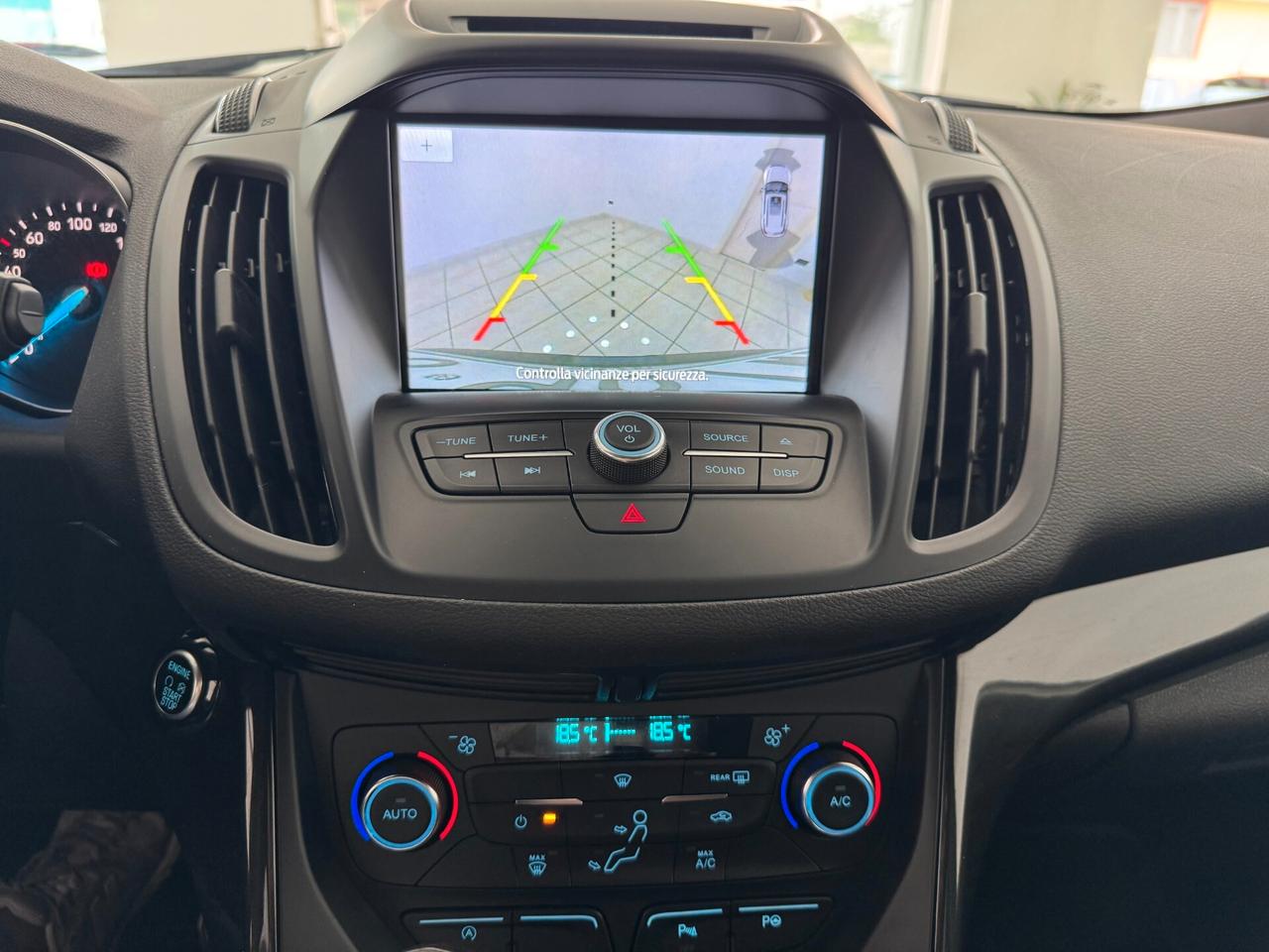 Ford Kuga 1.5 TDCI 120 CV ST-Line