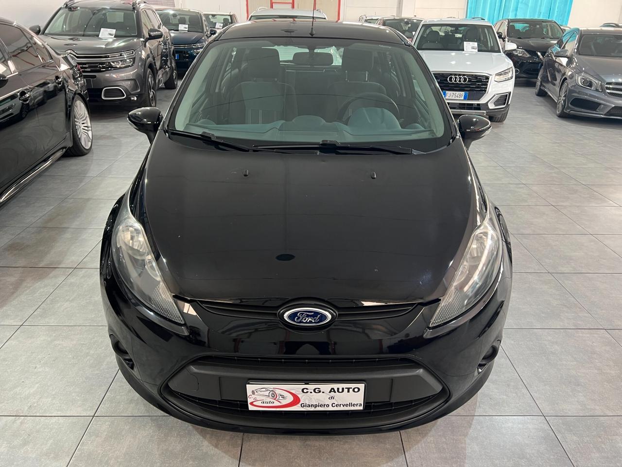 Ford Fiesta 1.4 97 CV - GPL Titanium - 2010