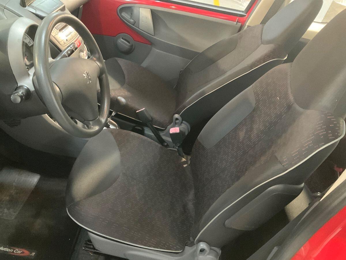 Peugeot 107 *PREZZO REALE* 1.0 68 CV AUTOMATICA GARANZIA 12 MESI KM CERTIFICATI NEOPATENTATI OK