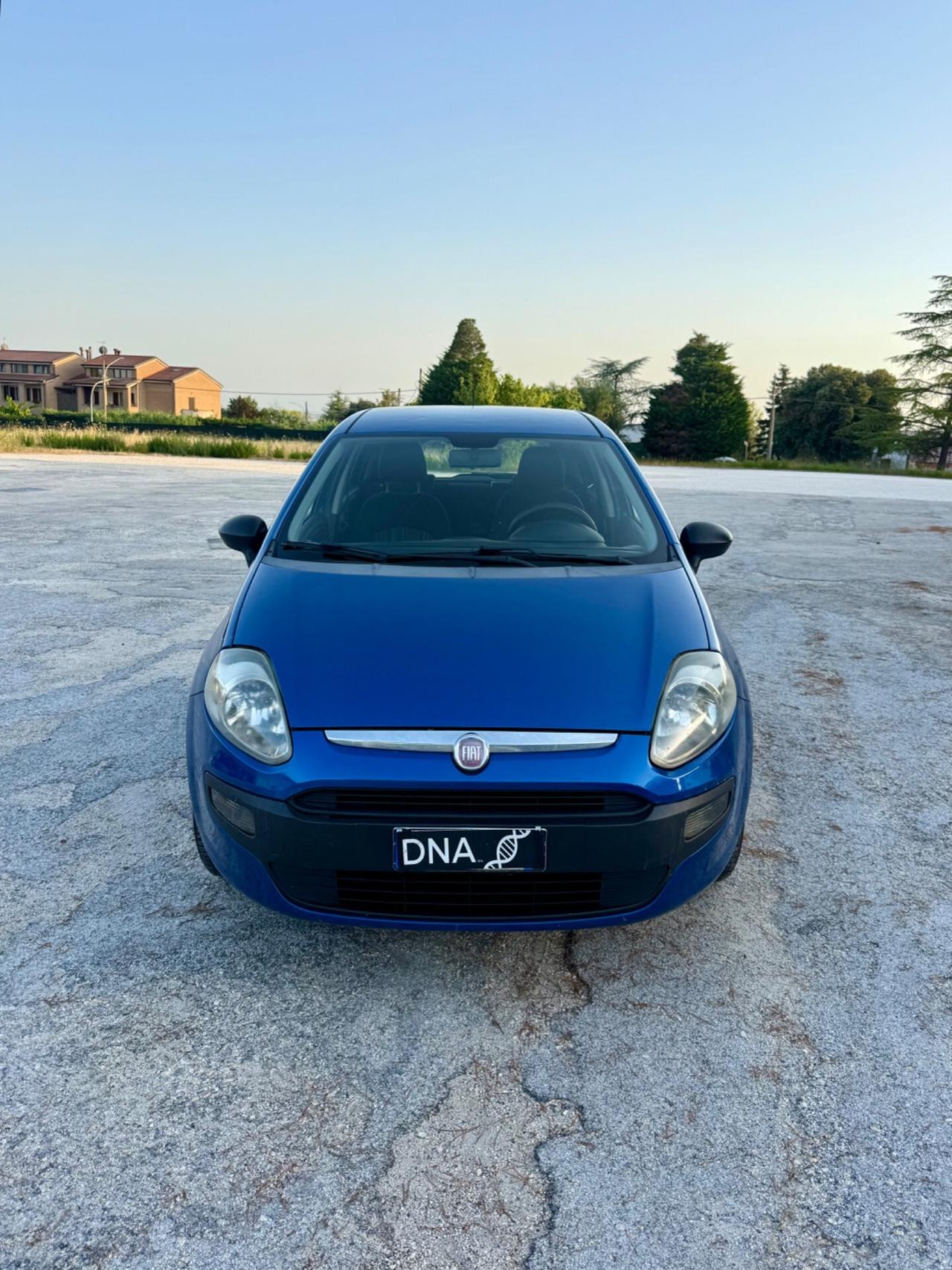 Fiat punto Evo 1.4 natural power NEOPATENTATI