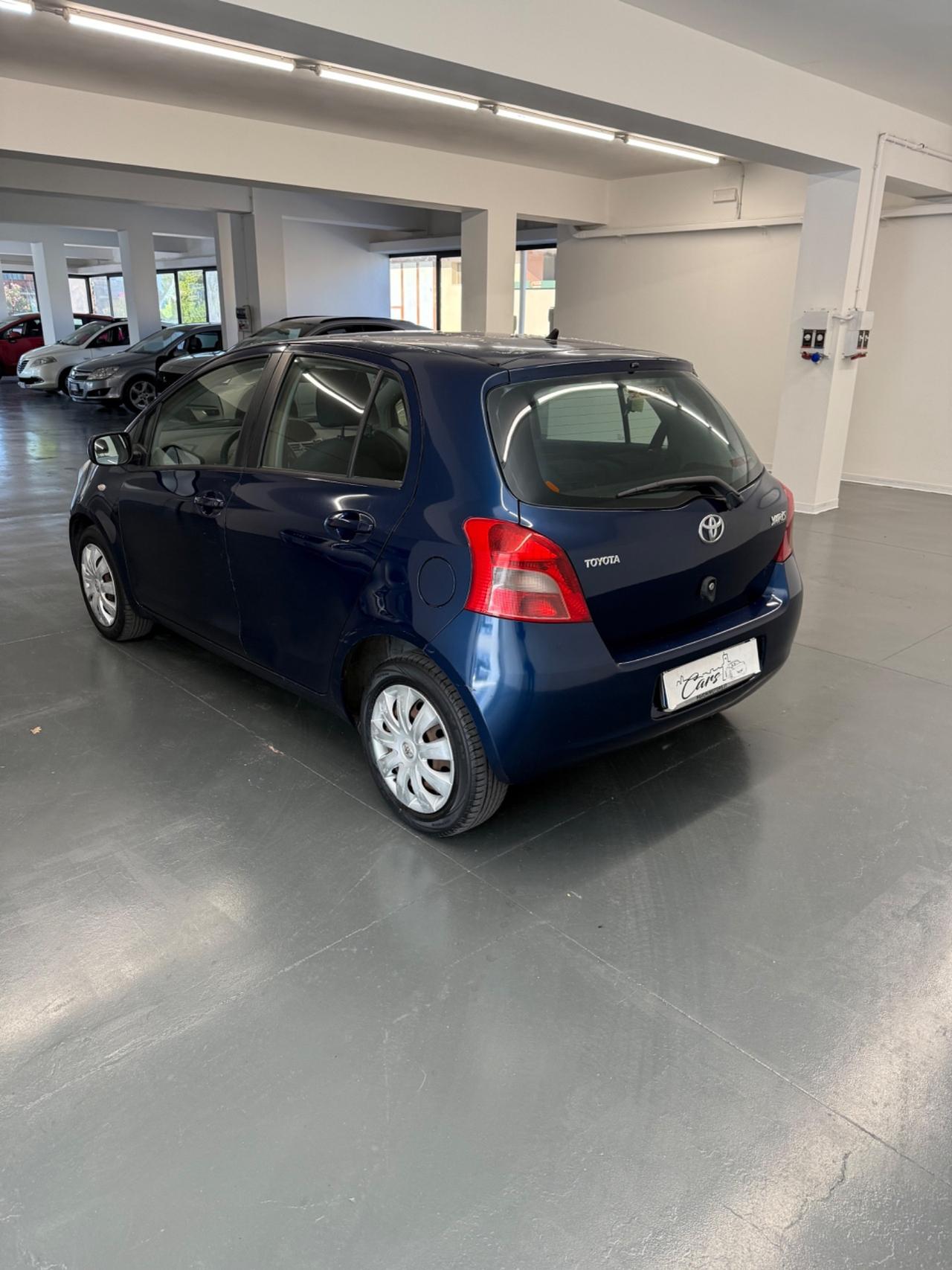 Toyota Yaris 1.3 5 porte Sol