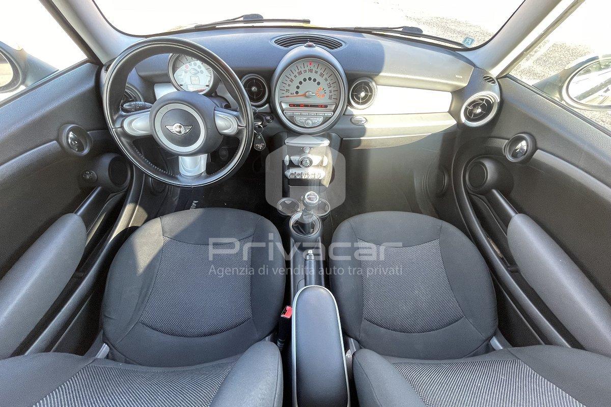 MINI Mini 1.6 16V Cooper