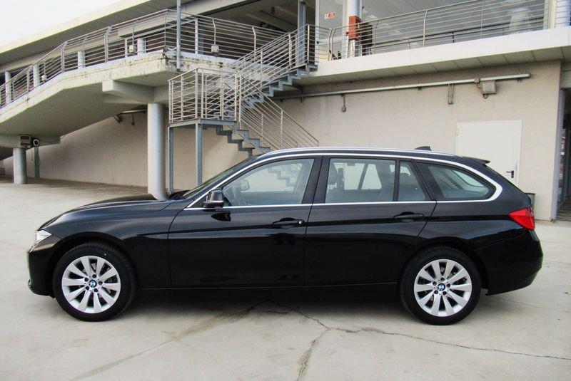 BMW Serie 3 Touring 318d Modern Touring