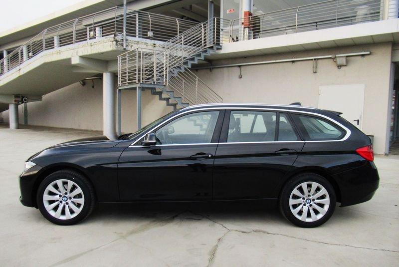 BMW Serie 3 Touring 318d Modern