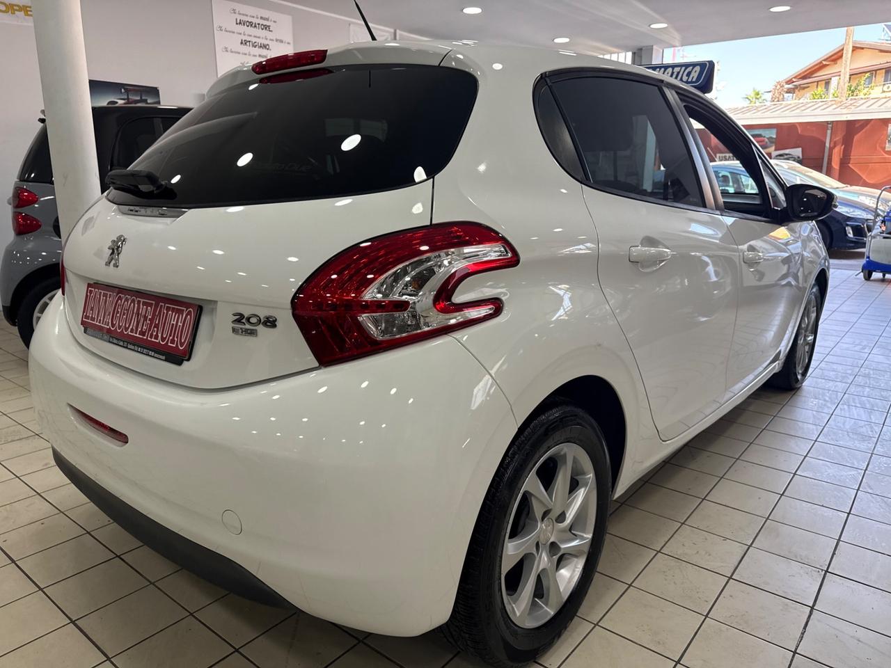Peugeot 208 1.4 hdi automatica full optional