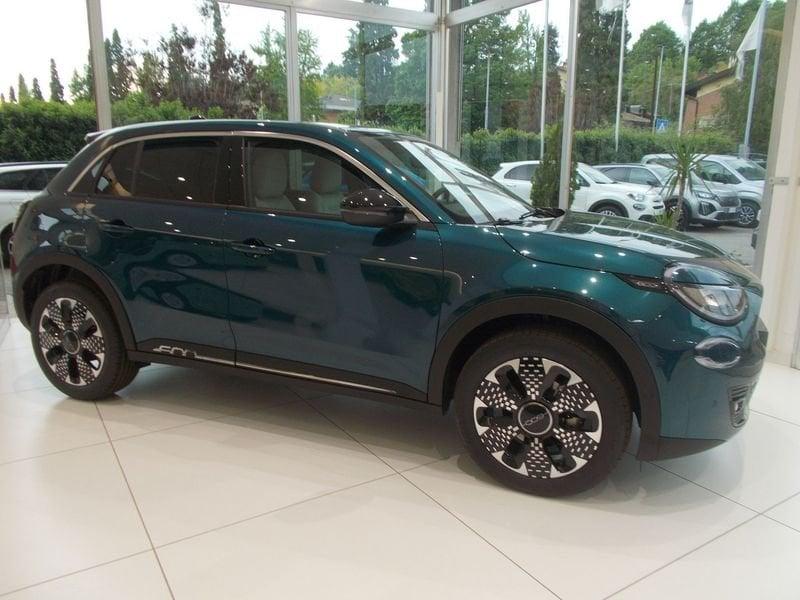 FIAT 600 1.2 Hybrid 110cv La Prima 338.7575187 MASSARI MARCO