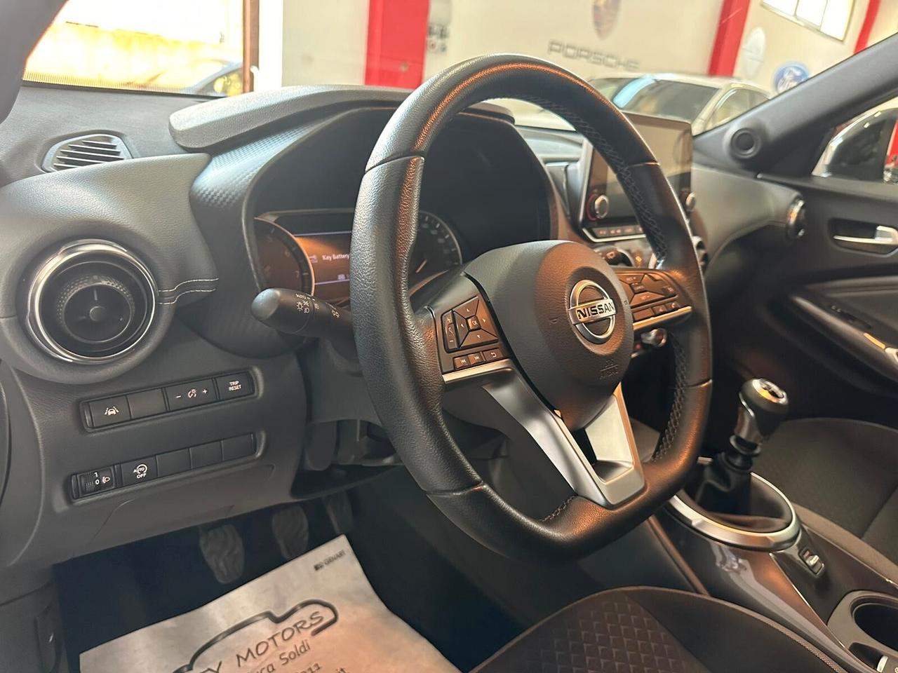 Nissan Juke 1.0 DIG-T 114 CV N-Connecta