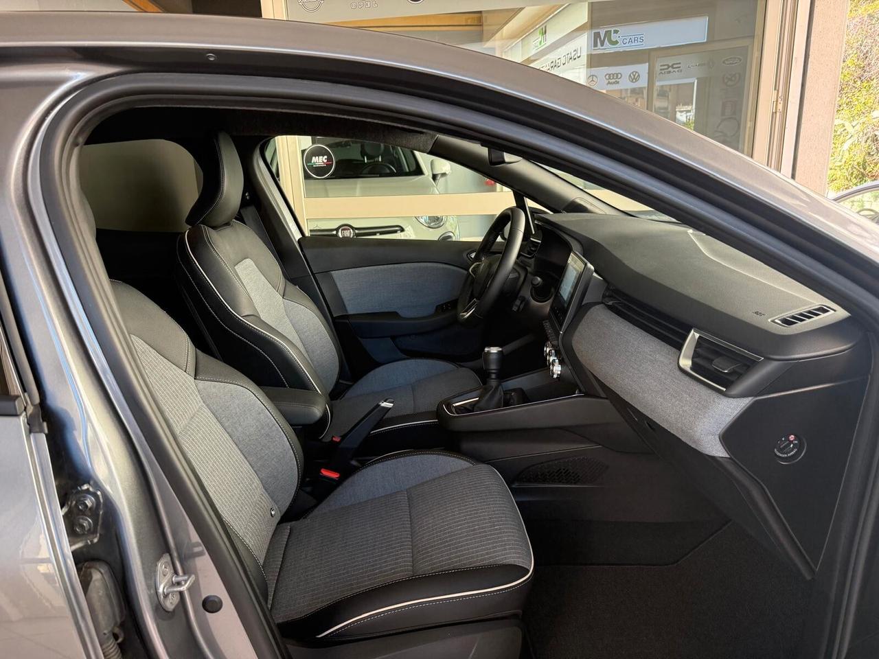 Renault Clio TECHNO 1.0 TCe 90 CV