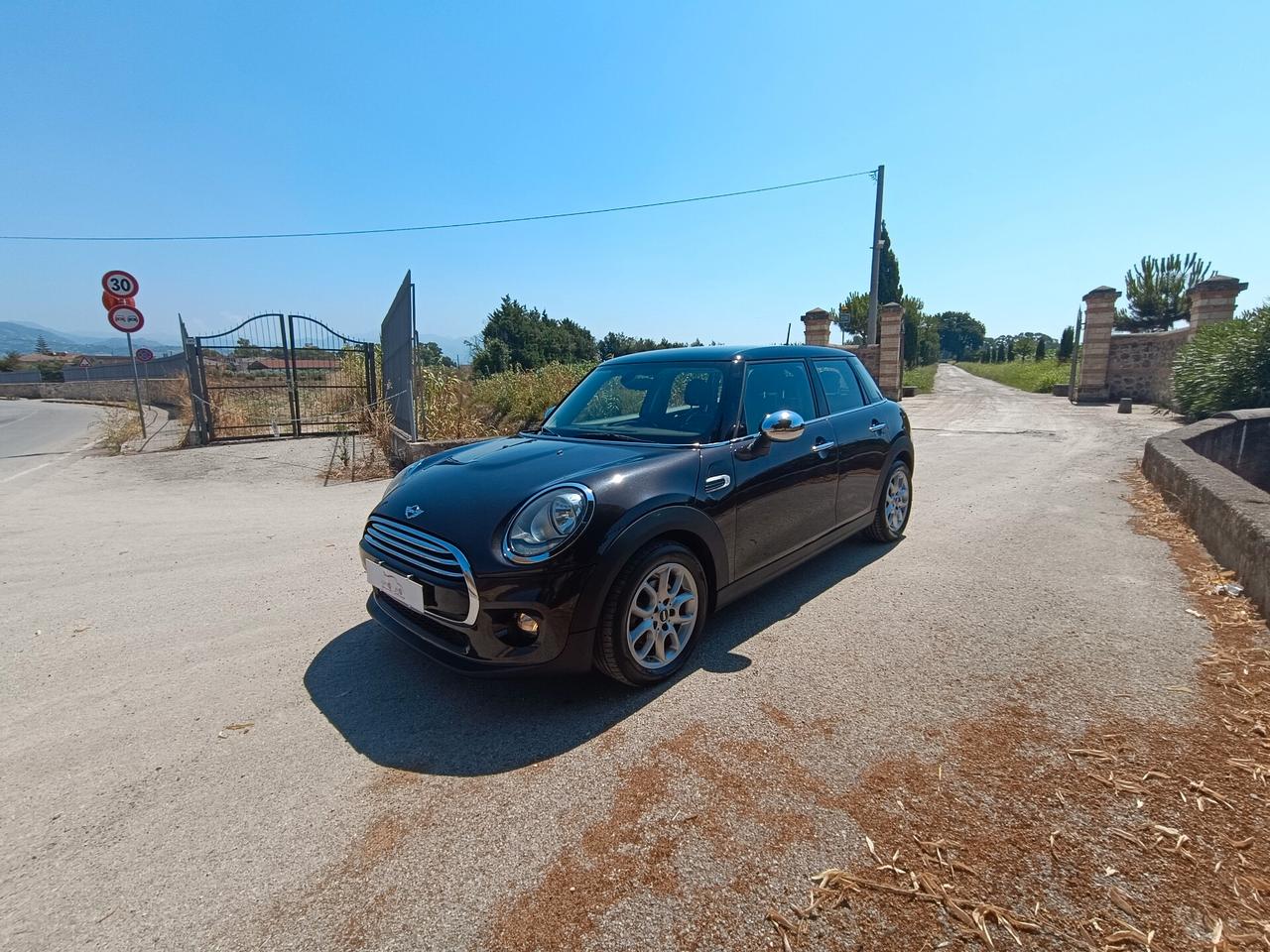 Mini Mini 1.5 Cooper D 5 porte