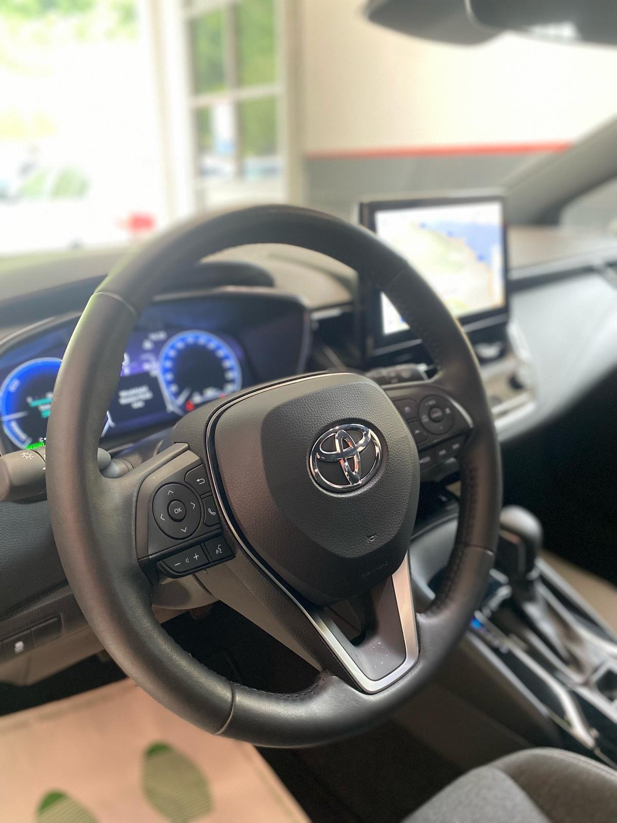 Toyota Corolla GR SPORT 1.8 Hybrid Touring Sports