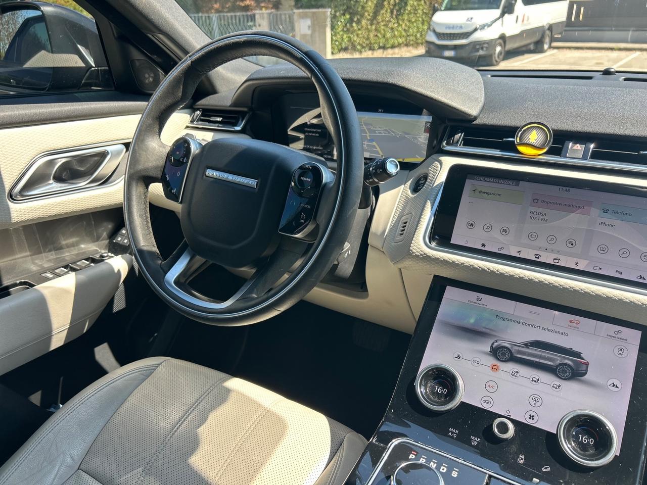 Land Rover Range Velar 2.0D I4 240 CV R-Dynamic SE black edition